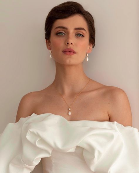 Mira is handcrafted using delicate 14k gold-filled components and beautiful freshwater pearls each carefully selected for their perfect shape and lustre Bridal Makeup Styles, Delicate Jewelry Aesthetic, Pearls In Hair Wedding, Hair For Veil, Styling Pearls, Black Dress And Pearls, Makeup Layout, Delicate Aesthetic, Pale Skin Makeup