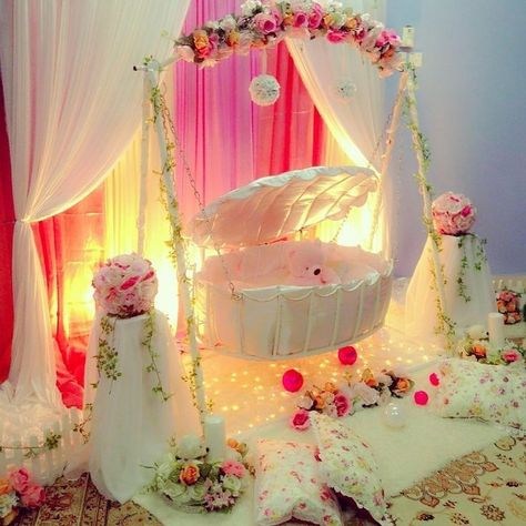 Cradle Ceremony Decoration, Cradle Decoration, Baby Naming Ceremony, Indian Baby Shower Decorations, Naming Ceremony Decoration, Indian Baby Showers, Cradle Ceremony, Baby Naming, Marriage Decoration