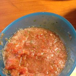 Chuy's Style Salsa Fresco Chuys Salsa, Chuys Salsa Recipe, Salsa Recipe, Salsa Verde, Appetizer Dips, Garlic Salt, Restaurant Recipes, Be Careful, Copycat Recipes