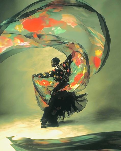 Japanese Dance, Beautiful Vietnam, Motion Photography, Digital Painting Techniques, Illustration Fashion Design, Ethereal Art, Pose Reference Photo, Artistic Photography, Generative Art