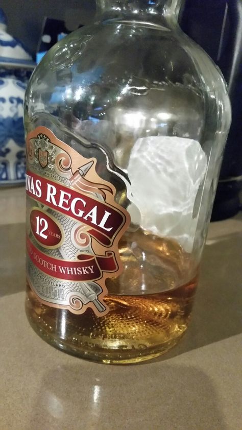 Chivas Regal Fake Story, Alcohol Snapchat, Alcohol Snapchat Party, Snapchat Party, Muslim Kids Fashion, Coke Drink, Beer Bong, Dairy Free Breastfeeding, Chivas Regal