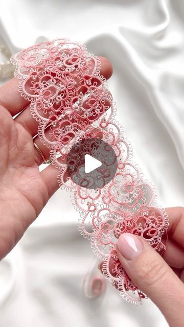 Tatted Clothing, Shuttle Tatting Flowers, Shuttle Tatting Tutorial, How To Shuttle Tatting For Beginners Step By Step, Tatting Shuttle, Tatting Shuttles, Shuttle Tatting Doily Pattern, Thread Needle, It Is