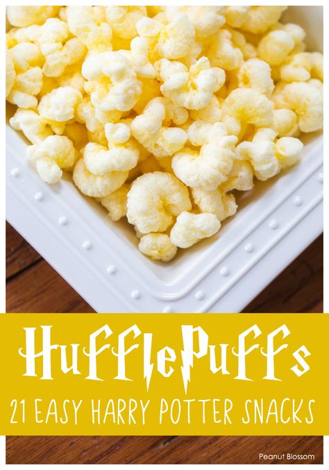 Hufflepuffs: A ridiculously easy Harry Potter snacks idea for movie night. #harrypotterideas #harrypottersnacks Easy Harry Potter Food Party Ideas, Hufflepuff Snacks, Griffindor Food Ideas, Hufflepuff Food Ideas, Gryffindor Themed Snacks, Easy Harry Potter Treats, Easy Harry Potter Food Ideas, Hufflepuff Recipes, Harry Potter Savory Snacks