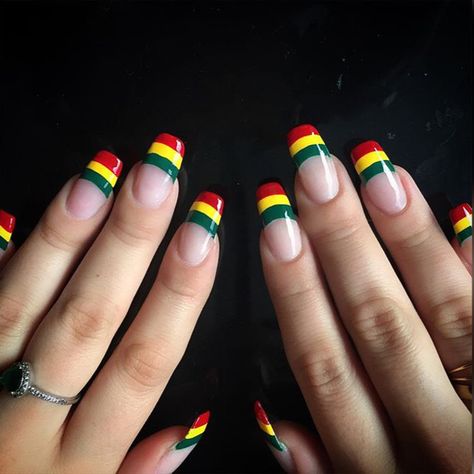 Jamaican Style Nails, Rasta Color Nails, Red Yellow And Green Nails, Red Black Green Nails, Red Gold And Green Nails, Reggae Nails Designs, Red Yellow Green Nails, Rasta Nail Designs Reggae, Rasta Nails Acrylic