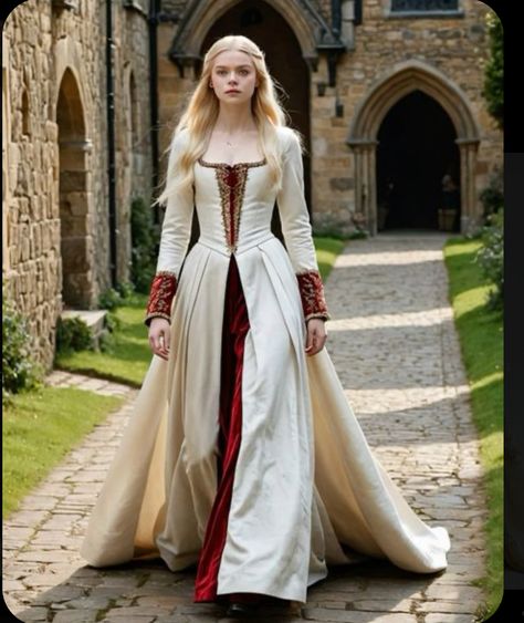 Medieval Dress Accurate, Medieval Coronation Dress, Medieval Style Dress, Armstreet Dress, Narnia Dresses Inspiration, Medevil Outfits Women, Medieval Fantasy Dress Princesses, Game Of Thrones Outfit Inspiration, Medieval Gowns Royals