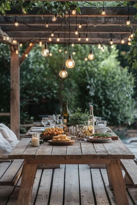 "Add character to your outdoor space with a Rustic Dining Area! 🍽️🌾 A great way to blend nature and comfort in your garden. 🌿✨ #RusticCharm #OutdoorDiningInspiration #GardenStyling" Cottage Garden Dining Area, Garden Dinner Ideas, Back Porch Dining, Outside Dining Area, Dreamy Farmhouse, Backyard Dining Area, Outdoor Eating Spaces, Backyard Hosting, Maine Cabin