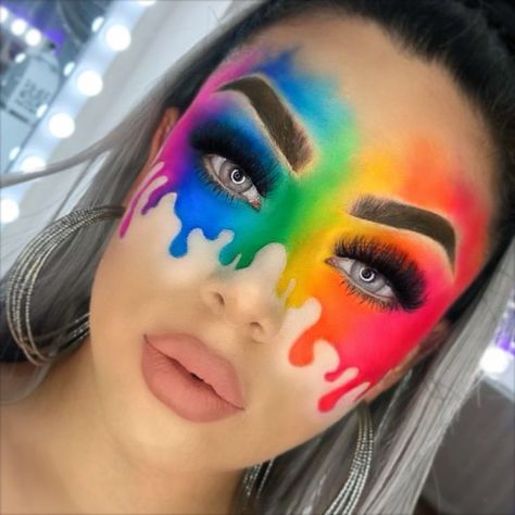 Makeup Looks Fun, Rainbow Makeup Ideas, Festival Makeup Glitter, Face Paint Makeup, Face Art Makeup, Pride Makeup, Rave Makeup, Rainbow Makeup, Queen Makeup