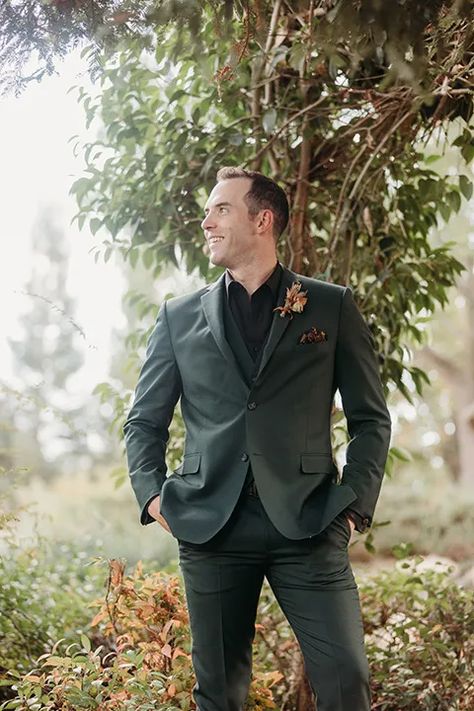 Green Suit Fall Wedding, Dark Green Suit Black Shirt, Black Suit Green Vest, Green Suit With Black Shirt, Green Suit Black Shirt, Black And Green Tuxedo, Green And Black Suit, Tan Tuxedo, Dark Green Suit