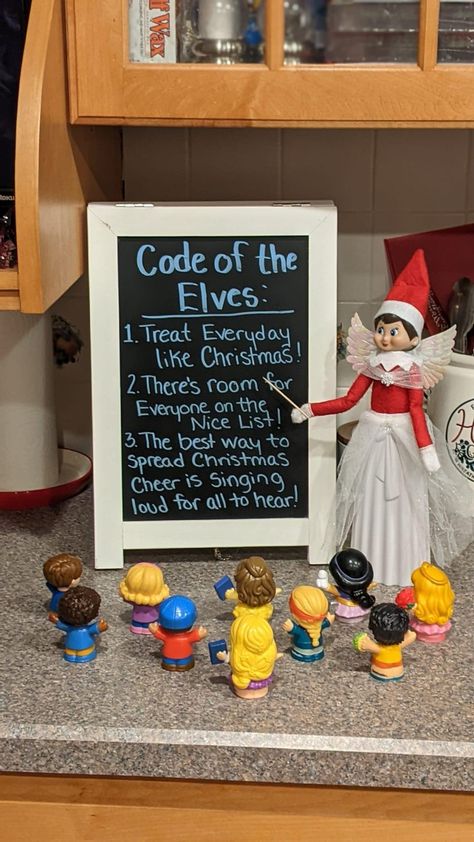 Kindness Elves Ideas, Elf On The Shelf Rules, Elf Rules, Elf 2024, Kindness Elves, Elf Ideas Easy, Elf Shelf, Rules For Kids, Awesome Elf On The Shelf Ideas