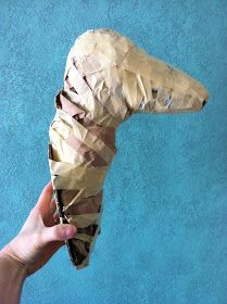 (into the) wildernest: doe re mi, a paper mache' deer head Paper Mache Deer Head, Paper Mache Animal Head, Diy Paper Mache, Deer Heads, Paper Mache Christmas, Paper Mache Animals, Paper Mache Clay, Taxidermy Art, Paper Mache Sculpture