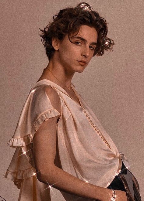 timothee chamalet - Recherche sur Twitter / Twitter Photo Star, Timmy T, Picture Collage Wall, Photo Wall Collage, The Perfect Guy, Art Collage Wall, Picture Collage, Timothee Chalamet, 인물 사진