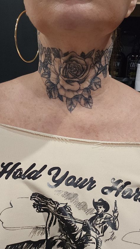 Floral Throat Tattoos Women, Collar Neck Tattoo, Rose Throat Tattoos Women, Rose Throat Tattoo, Neck Throat Tattoos Women, Throat Tattoos Women Simple, Neck Tattoos Women Throat, Throat Tattoos Women, Throat Tattoos