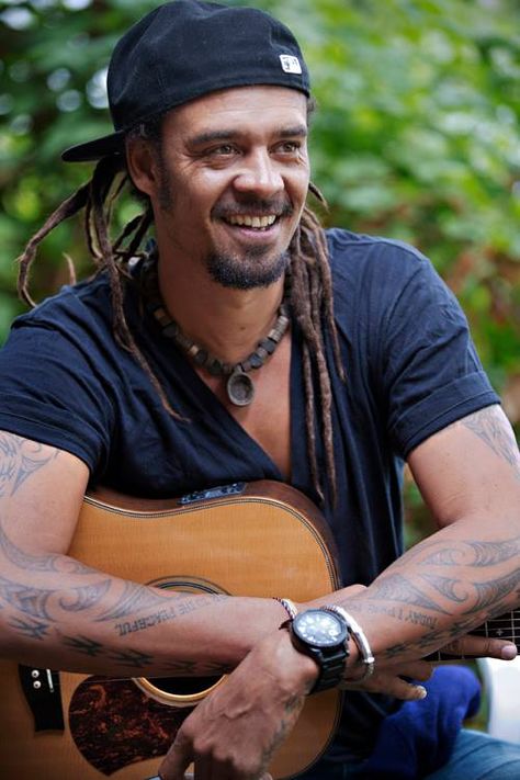 He gives great hugs and spreads sunshine acreoss the globe xx Trevor Hall, Michael Franti, Celebrity Sightings, The Music Industry, Music Love, Led Zeppelin, Music Industry, Zeppelin, Spreads