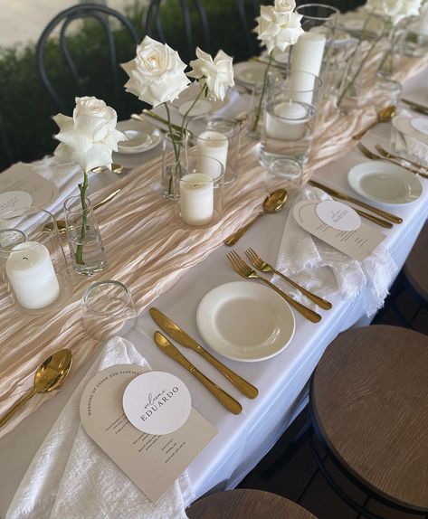 Such a beautiful table setting 😍 Gold cutlery and white napkins hired from us 🤍 Styling by: @youretrulydesired Do you have a wedding or party coming up? Get in touch now and enquire about hiring for your next event! Link in bio xo Cutlery Setting Table, Gold Cutlery Table Setting, White And Gold Table Setting, Wedding Cutlery, Gold Table Setting, Dinner Club, Gold Cutlery, Setting Ideas, White Napkins