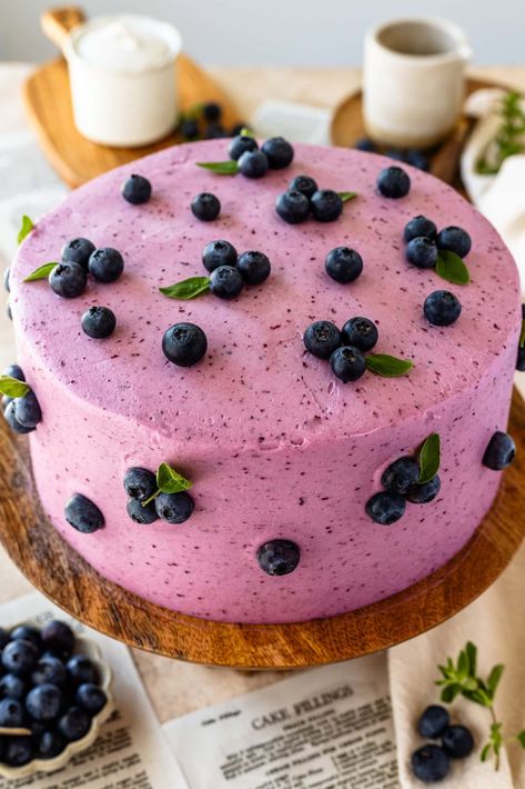 Blueberry Cake Blueberry Cake With Almond Flour, Cake Recipes For Summer, Cake Decoration With Blueberries, Blueberry Birthday Cake Recipes, Small Blueberry Cake, Blueberry Shaped Cake, Fruit Layered Cake, Blueberry Birthday Cake Design, Blueberry Pie Cake