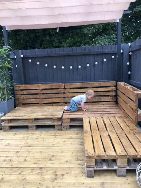 Pallet Corner Sofa, Corner Sofa Lounge, Euro Pallets, Garden Furniture Design, Pallet Garden Furniture, Pallet Patio Furniture, 1001 Pallets, Pallet Patio, Pallet Sofa