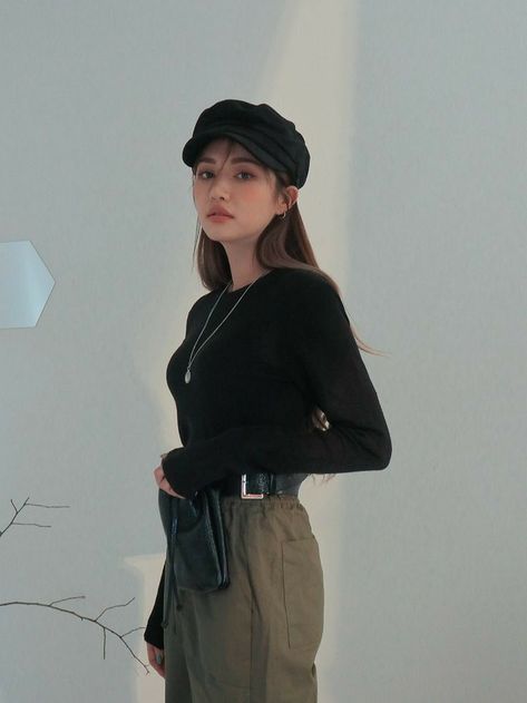 Breton Hat Outfit, Beret Hat Outfit Korean, News Boy Hat Outfit Women, Outfit With Beret Hat, News Boy Hat Outfit, Baret Hat Outfit, Outfits With Berets, Aethstetic Outfits, Outfit With Beret