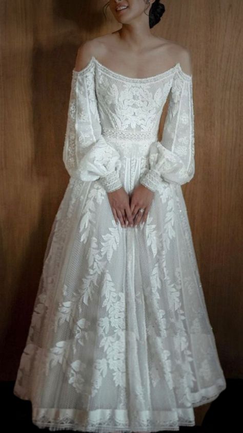 Hian Tjen, White Wedding Dress, Dream Wedding Ideas Dresses, فستان سهرة, Wedding Dress Inspiration, Dream Wedding Dresses, Fancy Dresses, Dream Dress, Future Wedding