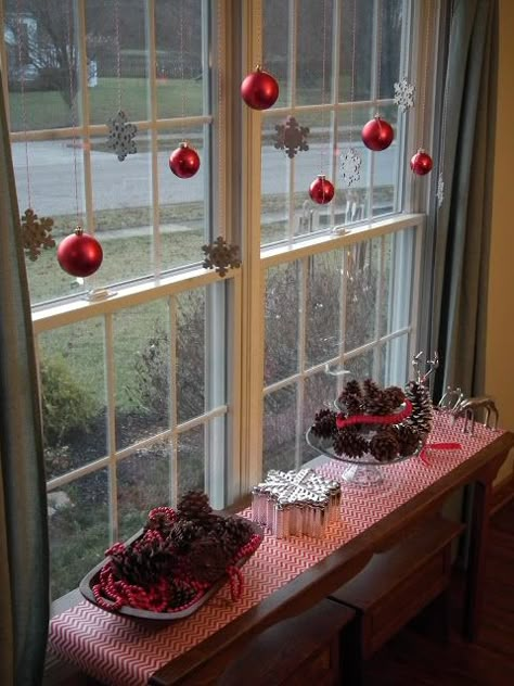 Christmas ball window decor. Walmart has packs of sparkly ornaments for a dollar- perfect for this.  Lovely Simple Christmas Decor, Christmas Ball, Noel Christmas, Decor Minimalist, Christmas Love, Christmas Deco, Christmas Joy, Christmas Inspiration, Christmas Projects