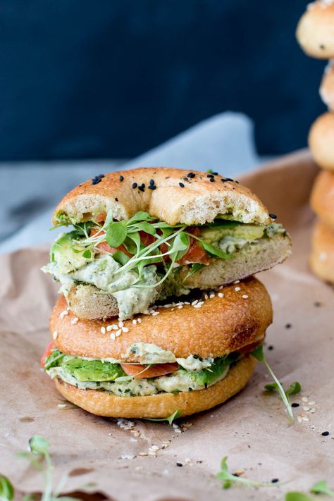 Homemade Bagels with Coriander-Lime Hummus - #bread Chocolate Hot Cross Buns, Hummus Avocado, Sesame Bagel, Bagel Toppings, Bagel Sandwich, Homemade Bagels, Salmon Avocado, Brick Kitchen, Burgers Sandwiches