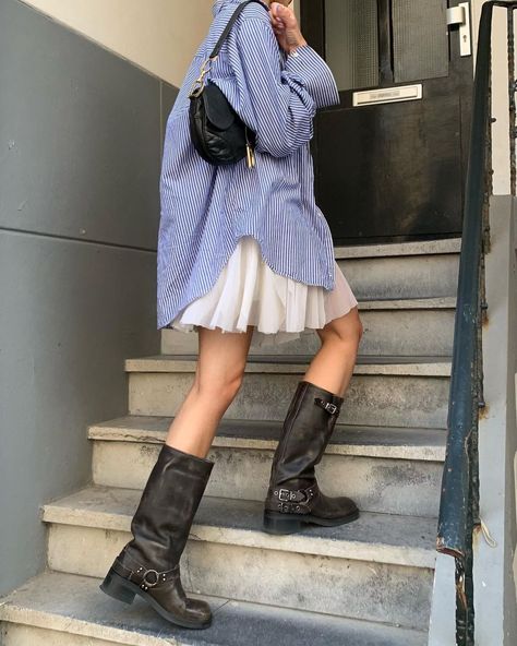 Buckle Up—Biker Boots Are Suddenly Back Like It's 2010 Biker Boots And Dress Outfit, Biker Boots With Dress, Styling Biker Boots, Brown Buckle Boots Outfit, Black Buckle Boots Outfit, Moto Boot Outfit, Biker Boot Outfit, Buckle Boots Outfit, Moto Boots Outfit