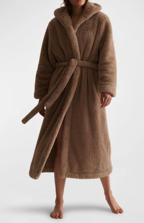 Winter Gowns, Long Robes, Winter Robes, Men Loungewear, Robes For Women, Soft Robes, Hooded Robe, Tea Cozy, Women's Robe