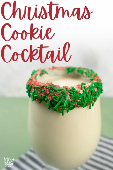 Santa is sure to love this boozy Christmas Eve drink that is both sweet and festive! Our Sugar Cookies for Santa Cocktail is great for a holiday party or movie night too! It combines Bailey's, amaretto, and vanilla vodka to create a sugar cookie flavor topped with sprinkles! Bad Santa Movie, Sugar Cookie Cocktail, Santa Cocktail, Sugar Cookie Christmas, Xmas Drinks, Christmas Drinks Alcohol, Santa Party, Christmas Punch Recipes, Cookie Christmas