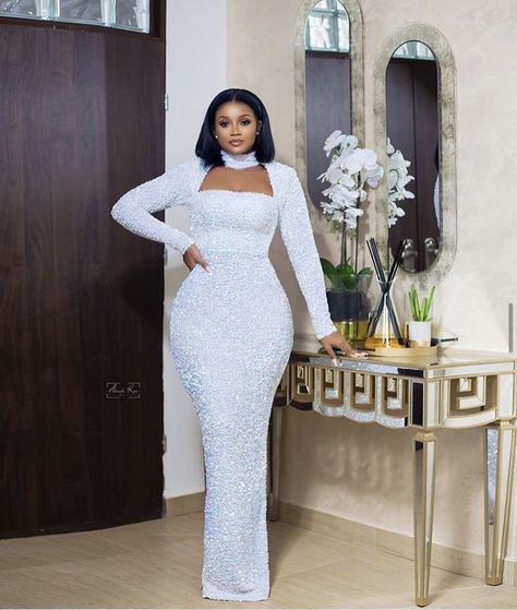 Best Asoebi Styles to Rock This Week – Stylexone Sequence Gown, White Dress Long, Dinner Gown, Dinner Gowns, Plus Size Bodycon, Lace Gown Styles, Dinner Dress Classy, Lace Dress Styles, African Wedding Dress