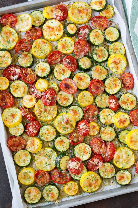 Roasted Zucchini And Squash, Zucchini And Tomatoes, Easy Summer Side Dishes, Summer Squash Recipes, Roast Zucchini, Cooking Tomatoes, Zucchini Squash, Parmesan Zucchini, Summer Side Dishes