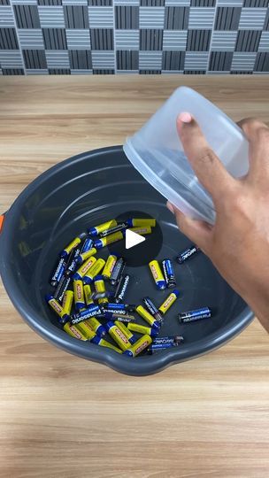 661K views · 12K reactions | The battery manufacturers don’t want you to know this, it's incredible. | The battery manufacturers don’t want you to know this, it's incredible. | By Learn To Do | The battery factories don't
want you to know this. Repeat this process and you'll never
need to buy batteries again in your life. That's right and you
have all the ingredients at your home. To begin, let's pour
some water into this container. Add enough water to cover all
the batteries. With this tip, you'll recharge all your old
batteries. Now, take some ice and place it on the batteries.
Stir well to cool the batteries thoroughly. Ice is crucial in
this process to energize the discharged batteries. Next,
transfer everything to another container. Now let's remove the batteries
from the ice and tran Cleaning Electronics, Emergency Prepardness, Backyard Seating Area, Household Help, What To Use, Everyday Hacks, Clever Hacks, Interesting Information, Do It Yourself Projects