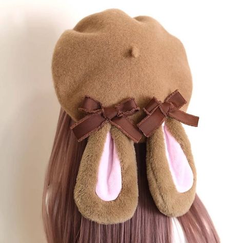 SANRENSE | Rabbit Ear Hat Bow Beret SE22936 https://www.sanrense.com/products/rabbit-ear-hat-bow-beret-se22936 #sanrense #hat #kawaiihat #bowhat… | Instagram Flat Cap Women, Artsy Clothes, Cute Beret, Kawaii Hat, Beret Pattern, Beret Hats, Cute School Stationary, Knitted Beret, Artsy Outfit