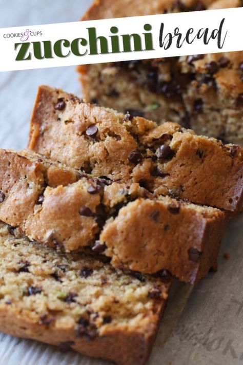 Easy Zucchini Bread Recipes, Easy Zucchini Bread, Chocolate Chip Zucchini Bread, Best Zucchini Bread, Zucchini Bread Recipe, Chocolate Chip Bread, Easy Zucchini, Zucchini Bread Recipes, Chocolate Banana Bread