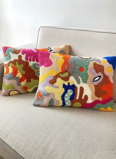 Hand Tufted Punch Needle Pillow Cover Decorative Embroidered Cushion Cover Natural Cotton Yarn Fun Home Decor Rug gift for Friend - Etsy Colorful Modern Bedroom, Punch Needle Cushion, Tufting Art, Embroidery Pillows, Funky Pillows, Fun Pillows, Colorful Cushions, Punch Needle Pillow, Tufted Pillow