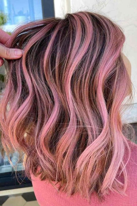 Peekaboo Hair Color Brunettes Blondes, Brown Hair With Pink Streaks, Summer Hair Dye Ideas, Brown Hair With Pink Highlights, Brown And Pink Hair, Pink Hair Streaks, Pink Hair Highlights, Pink Ombre Hair, Pink Hair Dye