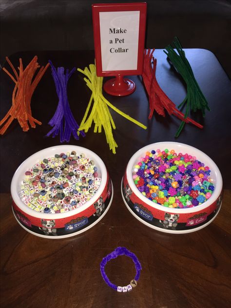 Adopt a Pet Birthday Party.  Make a personalized pet collar station. Dog bowl and alphabet beads from the dollar store. Adopt A Stuffy Birthday Party, Super Pets Birthday Party, Pet Themed Party, Make A Collar Puppy Party, Adopt A Pet Party Ideas, Adopt A Dog Birthday Party, Pet Party Ideas For Kids, Pet Store Birthday Party, Adopt A Cat Birthday Party