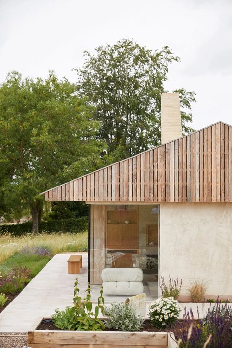 Sunken Bath, Timber Sliding Doors, Concrete Shower, Wattle And Daub, Tudor Cottage, Terracotta Floor, Concrete Fireplace, Norman Foster, Rural Retreats