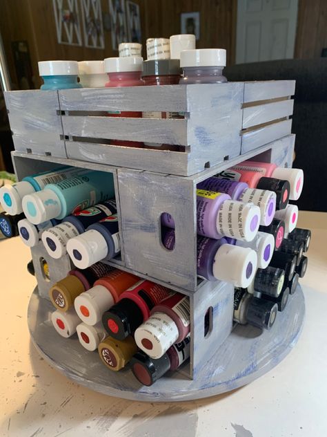 Made a lazy susan, 12 mini wooden crates from the dollar tree and hot glue. Holds up to 96 standard paint bottles. Paint Organizer, Craft Paint Storage, Crate Crafts, Dollar Tree Diy Organization, Craft Room Organization Diy, Paint Organization, Dollar Tree Organization, Dollar Store Diy Organization, Organizer Diy