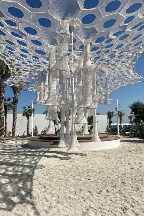 Jenny Sabin Studio Art Installation ‘Purl’ Lights Up Makers District Beach at Reem Island - Arte & Lusso Beach Installation Art, Beach Installation, Shading Structure, Guggenheim Abu Dhabi, Henry Moore Sculptures, Dubai Art, Henry Moore, Interactive Installation, Art Exhibitions