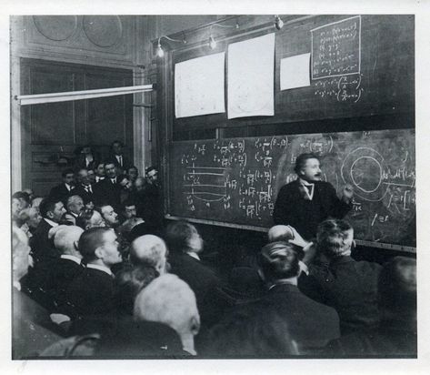 Albert Einstein on Instagram: “#ThrowbackThursday: Albert Einstein lecturing in Paris at the Collège de France, 98 years ago, in 1922.” Albert Einstein Photo, Special Relativity, Theoretical Physics, Theory Of Relativity, Physics And Mathematics, Academic Motivation, Einstein Quotes, Historical Images, Visit Paris