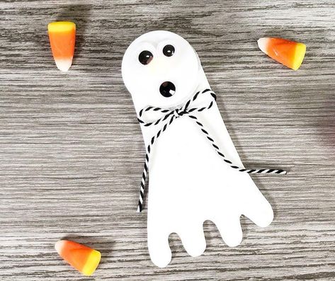 Easy Ghost Tea Light Halloween Craft Paper Ghost, Tea Light Crafts, Halloween Party Food, Light Halloween, Ghost Pattern, Create A Banner, Battery Operated Tea Lights, Ghost Lights, Cute Ghosts