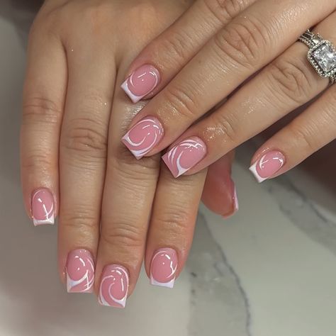 Cute short acrylic overlay 🤍✨ Unicorn chrome over white design 🦄 Acrylic Overlay Nails Short Designs, Short Acrylic Overlay Nails, Cute Overlay Nails, Short Acrylic Overlay, Gel Overlay Nails Design, Acrylic Overlay Nails, Gel Overlay Nails, Unicorn Chrome, Overlay Nails