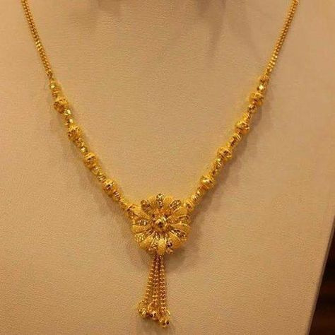 Golden beautiful chain Neckless Gold Jewelry Indian, Neckless Gold Jewelry, Gold Necklace Price, Simple Necklace Designs, Gold Jewelry Simple Necklace, Gold Mangalsutra Designs, Gold Chain Design, Gold Bridal Jewellery Sets, Gold Necklace Indian Bridal Jewelry