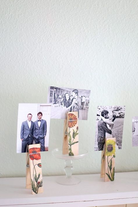 Diy Photo Holder, Transfer Images To Wood, Upcycled Products, Diy Photo Display, Transfer Images, Image Transfers, Canvas Photo, Photo Transfer, Kids Projects