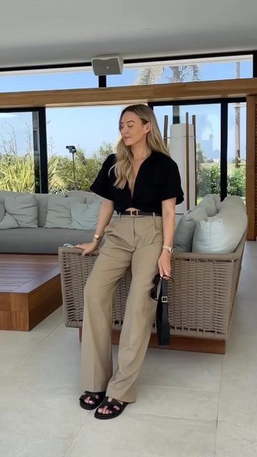 @freyakillin look for today 🤎 yes or no? https://www.instagram.com/p/Ch-BUKAq1UQ/ #womensfashion Nude Pants Outfit, Nude Outfits, Yes Or No, Neutral Outfit, Casual Black, Pants Outfit, For Today, Easy Wear, Daily Outfits