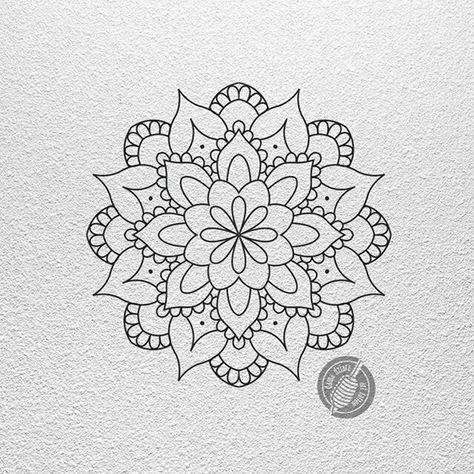 Simple Mandala Tattoo Design Pattern, Mandala Tattoo Design For Men, Mandala Drawing With Quotes, Mandala Drawing Ideas Creative Beautiful, Tattoo Arm Frauen, Mandala Flower Tattoo, Mandala Tattoo Sleeve Women, Mandala Outline, Sunflower Mandala Tattoo