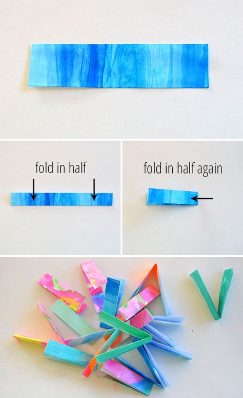 Begin by folding your strips into the basic shape, my six year old was good at this process. Crafts For Middle Schoolers, Paper Bracelets, Christmas Ballerina, Bracelet Paper, Paper Bracelet, Paper Folding Crafts, Diy Crafts For Teen Girls, Bracelets Tutorial, Crafts For Teens To Make