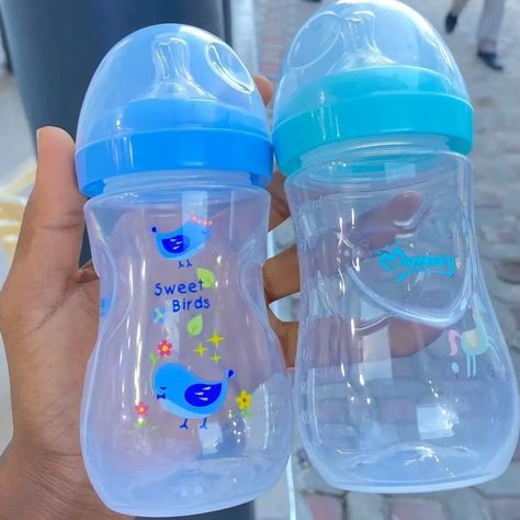 Momeasy feeding bottle 2pack @900ksh WhatsApp us 📞 0741932933 For customer care services 📞 0114456660 We deliver country wide 💯 Feeding Bottle, Baby Milk Bottle, Baby Bottle, Newborn Baby Bottles, Baby Life Hacks, River Trip, Camping Items, Customer Care, Bottle Feeding