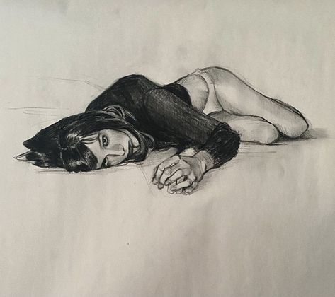 Woman Laying Pose, Laying On Ground Drawing, Women Struggles Art, Woman Curled Up, Laying Pose Reference Drawing, Kissing Side Profile Drawing, Ripping Open Chest Drawing, Scared Art Reference, Laying On Side Reference