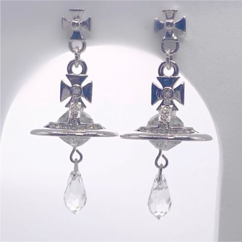 Vivienne Westwood Silver Earrings, Jewelry Vivienne Westwood, Vivienne Westwood Earrings, Y2k Inspo, Vivienne Westwood Jewellery, Ear Drop, Dress Sketches, Jewelry Lookbook, Silver Crystal