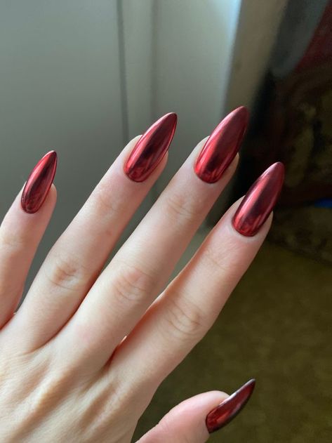 Maroon Crome Nails, Metalic Red Nail, Red Metallic Nails, Sparkly Winter Nails, Christmas Shellac, Christmas Shellac Nails, Winter Gel Nails, Viral Nails, Red Chrome Nails